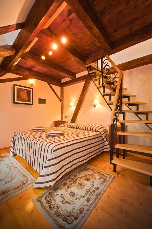 Casa Wagner Hotel Braşov Quarto foto